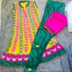 Indian silk net 3 piece chudidaar set size medium